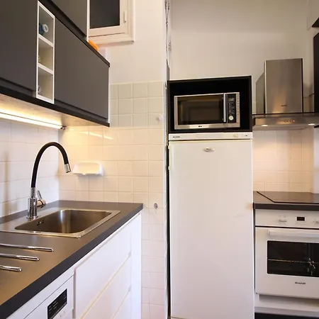 T2 Centre La Bourboule, 4 Pers, Wifi - Fr-1-608-285 Apartment *